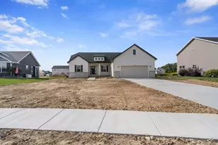 1 Congressional Ln, Grass Lake, MI 49240 - Photo 25