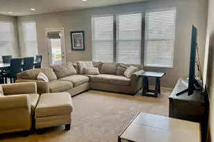 1352 Nuthatch Ln, Lake Orion, MI 48360 - Photo 9