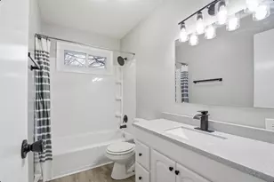 812 N Church St, Hastings, MI 49058 - Photo 17