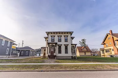 382 W Muskegon Avenue, Muskegon, MI 49440 - Photo 1