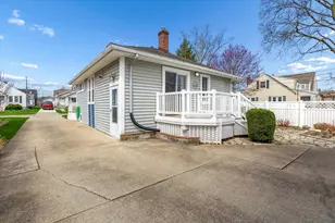 2521 Thayer Dr, Saint Joseph, MI 49085 - Photo 23