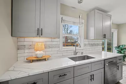 5057 Blaine Avenue SE, Grand Rapids, MI 49508 - Photo 11