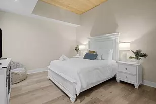 901 Adelaide Cir, Muskegon, MI 49441 - Photo 15