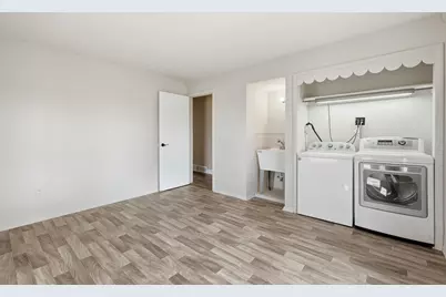216 55th Street SW, Grand Rapids, MI 49548 - Photo 21