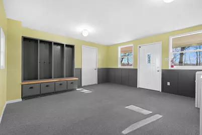 10219 N 28th Street, Richland, MI 49083 - Photo 11