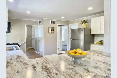 3104 Stratford Street, Norton Shores, MI 49444 - Photo 9