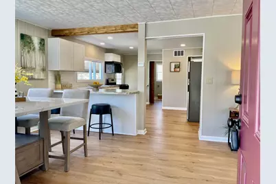 3104 Stratford Street, Norton Shores, MI 49444 - Photo 5