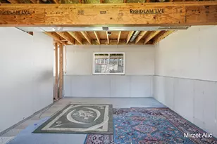 300 Regent St SE, Grand Rapids, MI 49548 - Photo 27