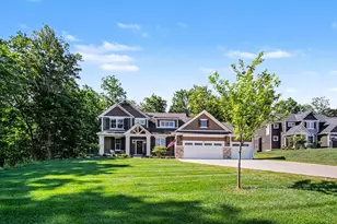 7290 Crossridge Dr SE, Grand Rapids, MI 49512 - Photo 3