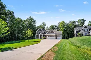 7290 Crossridge Dr SE, Grand Rapids, MI 49512 - Photo 13
