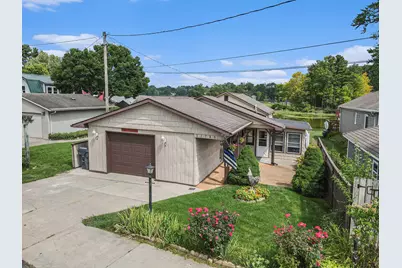 51765 Easy Street, Paw Paw, MI 49079 - Photo 1