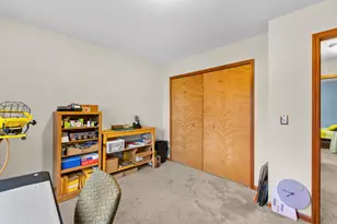 12091 Pembrooke Cir, South Lyon, MI 48178 - Photo 43