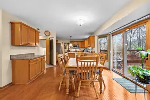 12091 Pembrooke Cir, South Lyon, MI 48178 - Photo 19