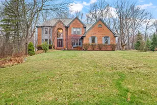 12091 Pembrooke Cir, South Lyon, MI 48178 - Photo 51
