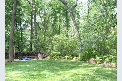 12091 Pembrooke Circle, South Lyon, MI 48178 - Photo 5