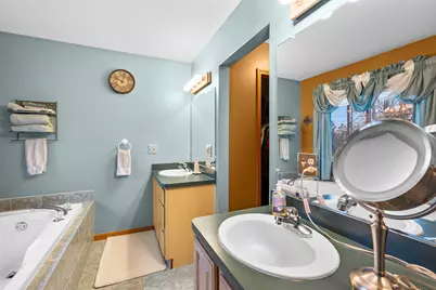 12091 Pembrooke Circle, South Lyon, MI 48178 - Photo 35