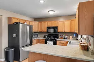 160 Rosewood Trail, Battle Creek, MI 49014 - Photo 9