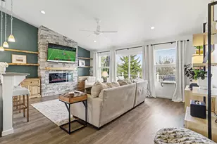 1637 Tea Pond Ct, Vicksburg, MI 49097 - Photo 3