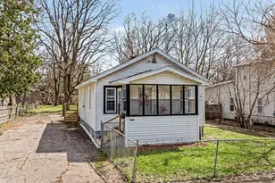 1008 Cooper Ave, Kalamazoo, MI 49048 - Photo 1