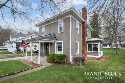 412 Hastings Street, Allegan, MI 49010 - Photo 3