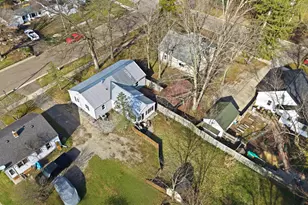 117 Robinson St, Allegan, MI 49010 - Photo 5