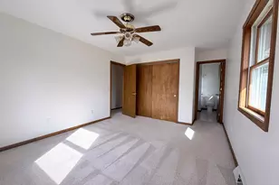 3382 Devon Dr NE, Grand Rapids, MI 49546 - Photo 15