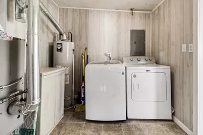 48758 Sully Drive, Belleville, MI 48111 - Photo 13