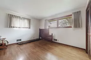 7701 Wendy Ln, Portage, MI 49024 - Photo 11