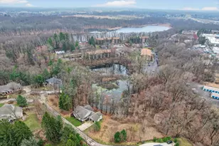 2214 Shelter Pointe Dr, Kalamazoo, MI 49008 - Photo 55