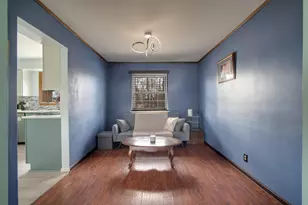 9137 Rucker Rd, Grosse Ile, MI 48138 - Photo 11