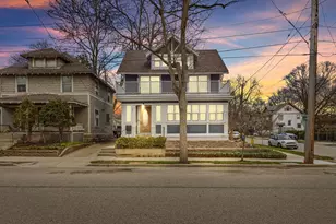 22 Grand Ave NE, Grand Rapids, MI 49503 - Photo 1