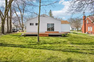 682 Budlong St, Adrian, MI 49221 - Photo 29