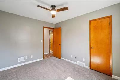 682 Budlong Street, Adrian, MI 49221 - Photo 15