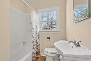 1728 Texel Dr, Kalamazoo, MI 49004 - Photo 11