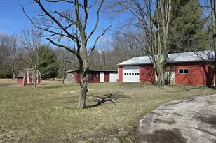 9945 US-31, Free Soil, MI 49411 - Photo 9