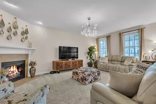 50072 Jackson Ln, Canton, MI 48188 - Photo 9