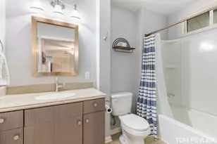 2208 Dawson Ave NE, Grand Rapids, MI 49505 - Photo 29