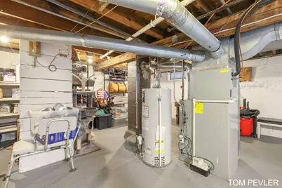 2208 Dawson Avenue NE, Grand Rapids, MI 49505 - Photo 35