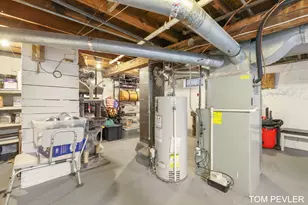 2208 Dawson Ave NE, Grand Rapids, MI 49505 - Photo 35