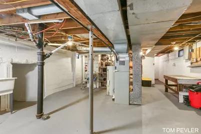 2208 Dawson Avenue NE, Grand Rapids, MI 49505 - Photo 33