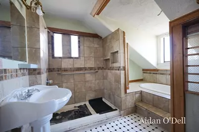 1332 Muskegon Avenue NW, Grand Rapids, MI 49504 - Photo 13