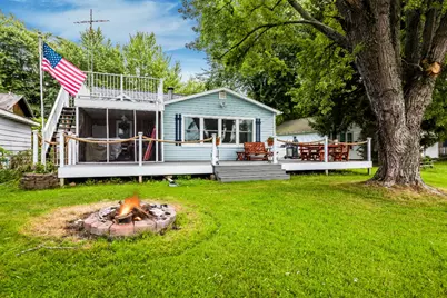 2100 Bass Island Park Drive, Eau Claire, MI 49111 - Photo 17