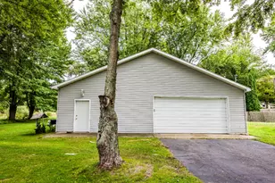 2100 Bass Island Park Dr, Eau Claire, MI 49111 - Photo 35