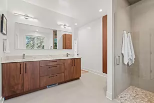 6403 Riverside Rd, Fennville, MI 49408 - Photo 33