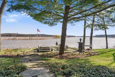 6403 Riverside Road, Fennville, MI 49408 - Photo 5