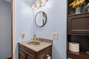 805 Vera Cruz St, Jackson, MI 49203 - Photo 29