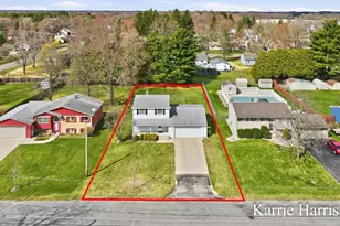 910 E Evergreen St, Greenville, MI 48838 - Photo 49