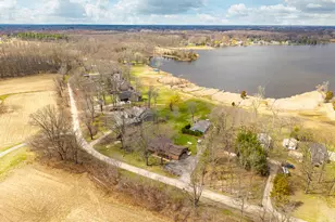 4609 Parker, Howell, MI 48843 - Photo 47