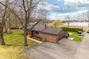 4609 Parker, Howell, MI 48843 - Photo 3