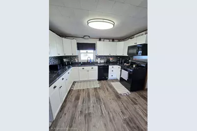 645 E Lyons Street, Lyons, MI 48851 - Photo 17